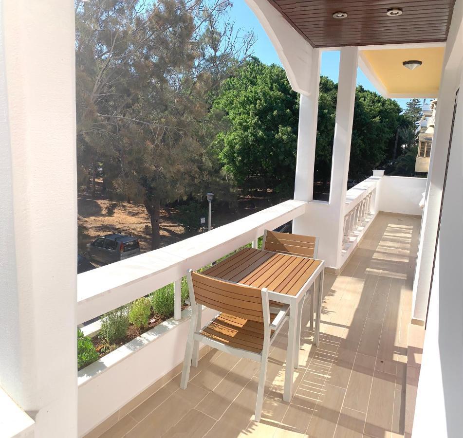 A&B Rhodes City Apartments Esterno foto