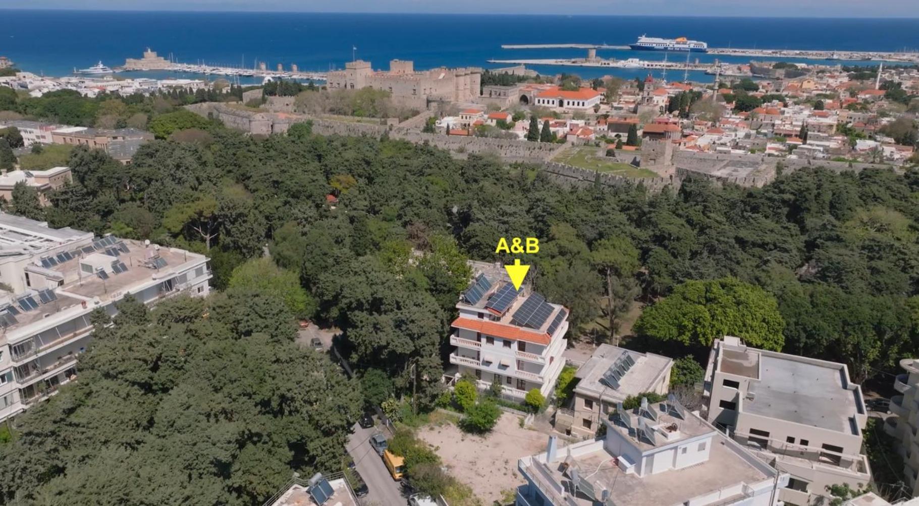 A&B Rhodes City Apartments Esterno foto